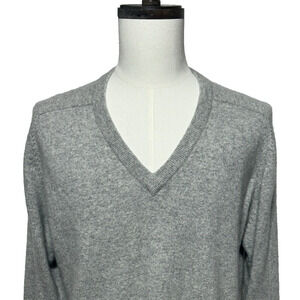 Snow Lotus Cashmere Sweater Mens 44 Large Gray V-Neck Long Sleeve